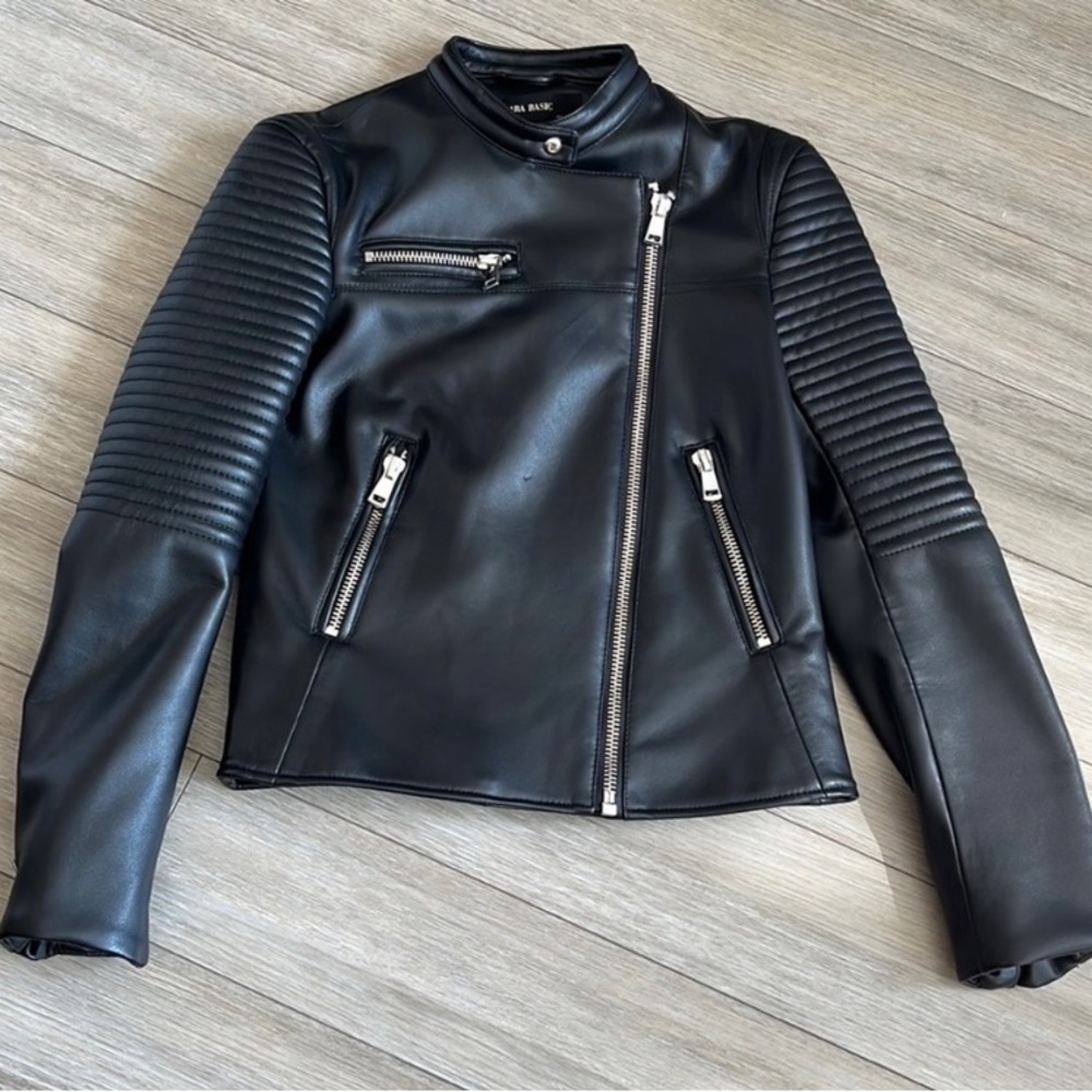 Zara basics motorcycle faux leather jacket size small